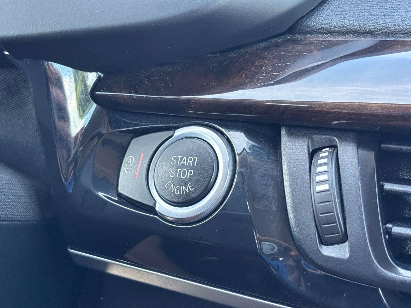 Used 2015 BMW X5 xDrive35i AWD/4WD image 29