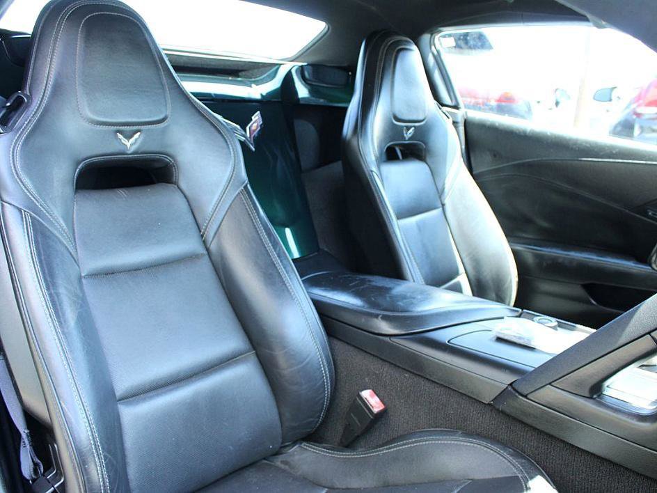 Used 2014 Chevrolet Corvette Stingray Convertible w/ 3LT Preferred Equipment Group image 15