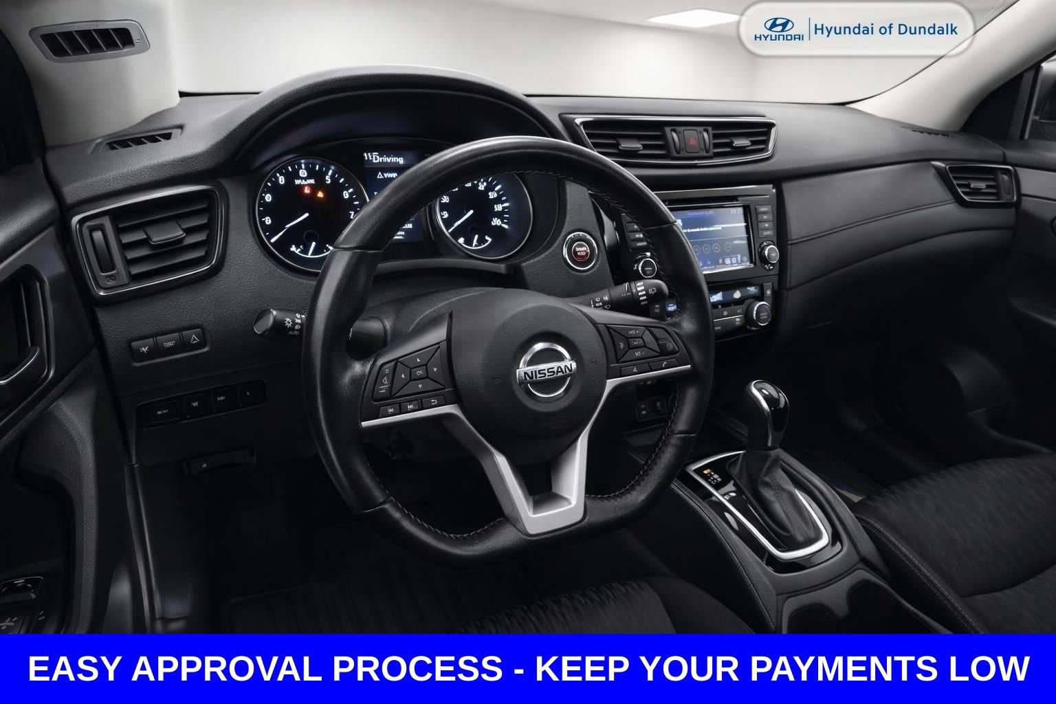 Used 2020 Nissan Rogue SV w/ Sun & Sound Touring Package image 16