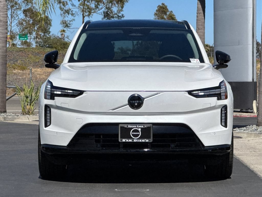 New 2026 Volvo EX90 Ultra AWD/4WD image 8