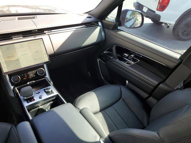 Used 2023 Land Rover Range Rover Long Wheelbase SE AWD/4WD image 67