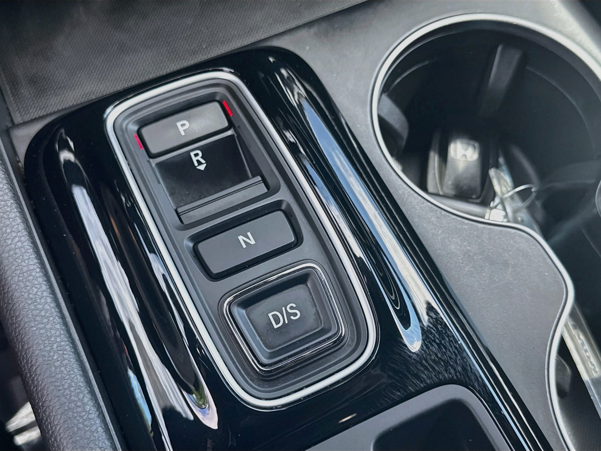 Used 2025 Honda Pilot Sport image 15