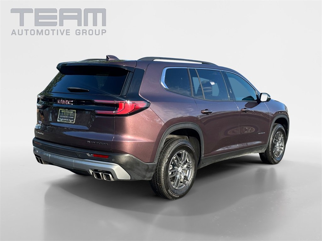 Used 2025 GMC Acadia Elevation image 7