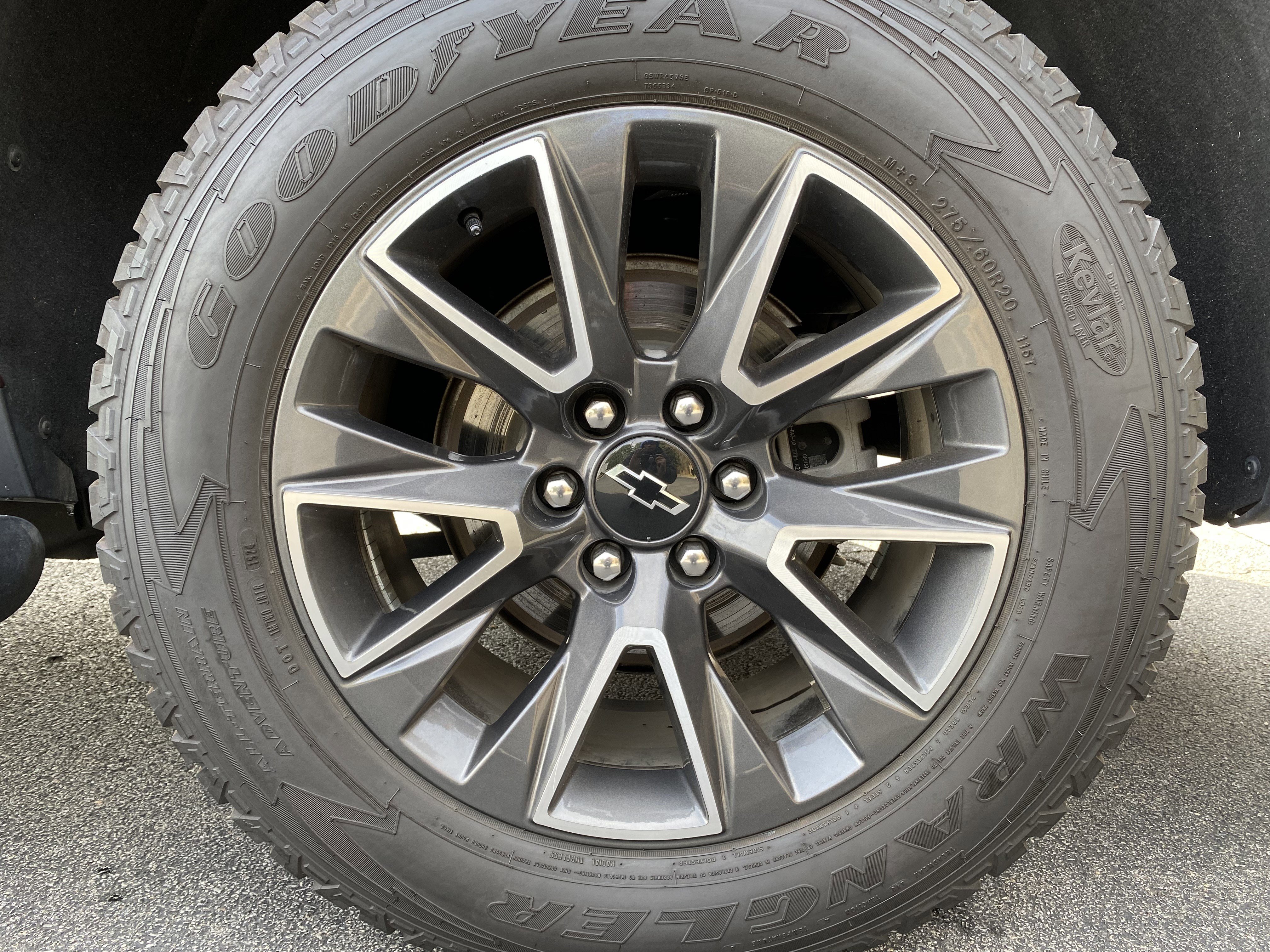 Used 2022 Chevrolet Tahoe Z71 w/ Luxury Package image 12