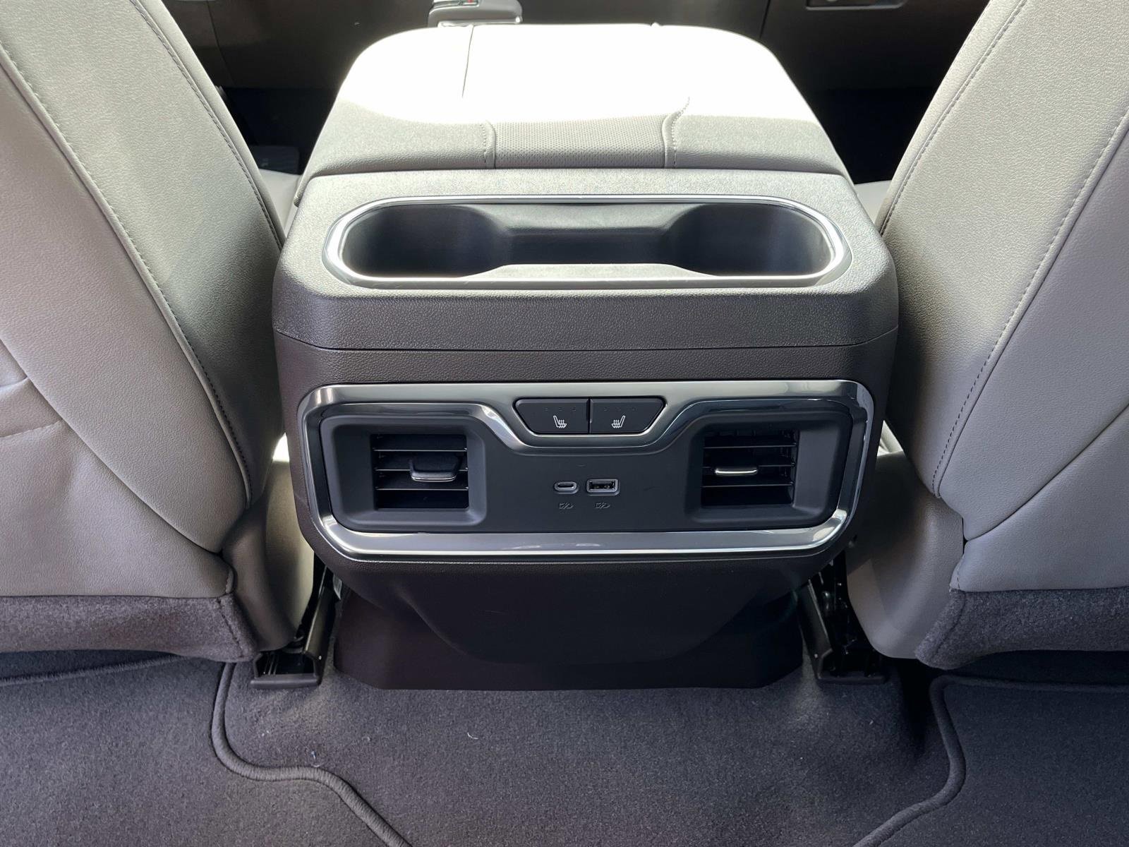 New 2026 GMC Sierra 1500 SLT w/ SLT Premium Plus Package image 18