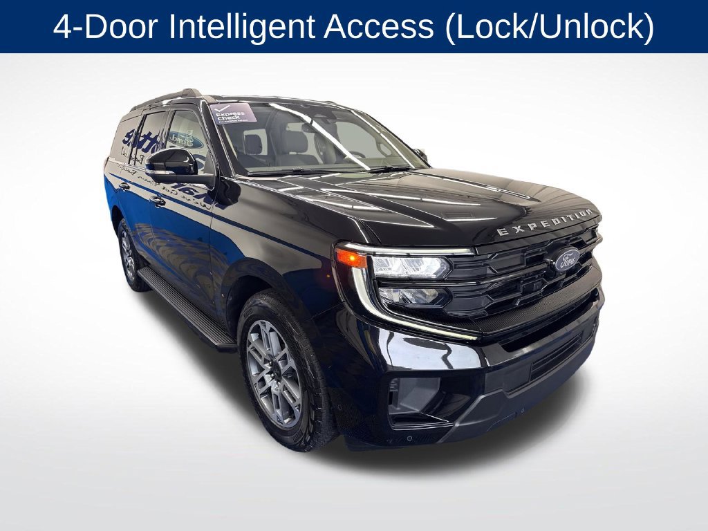 Certified 2025 Ford Expedition Active AWD/4WD image 8