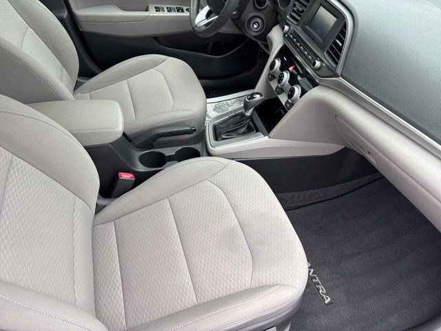 Used 2019 Hyundai Elantra SE image 36