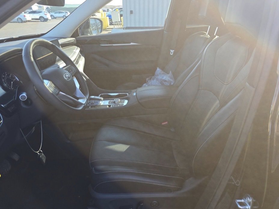 Certified 2024 INFINITI QX60 Pure image 11