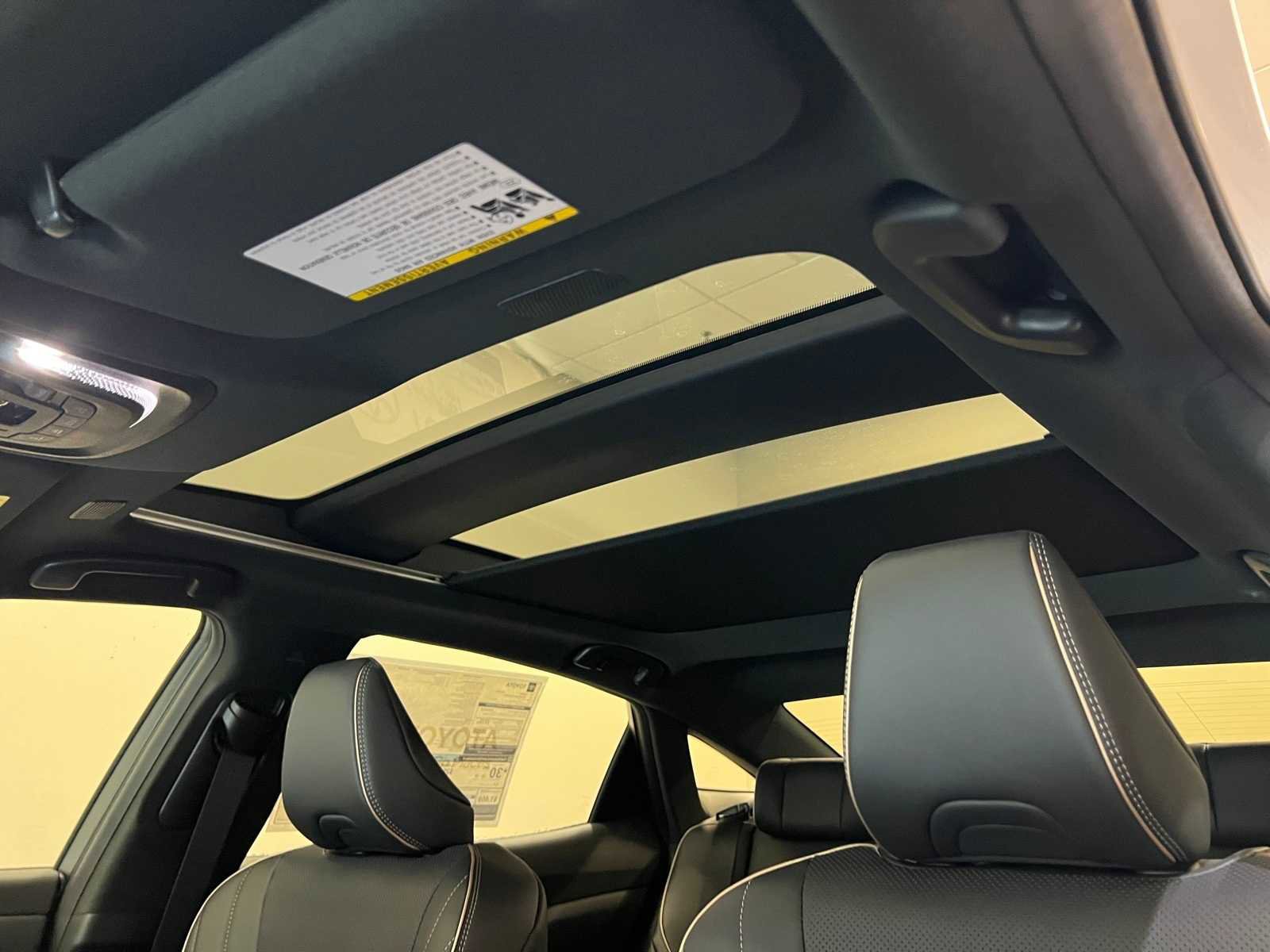 New 2026 Toyota Crown Platinum image 17