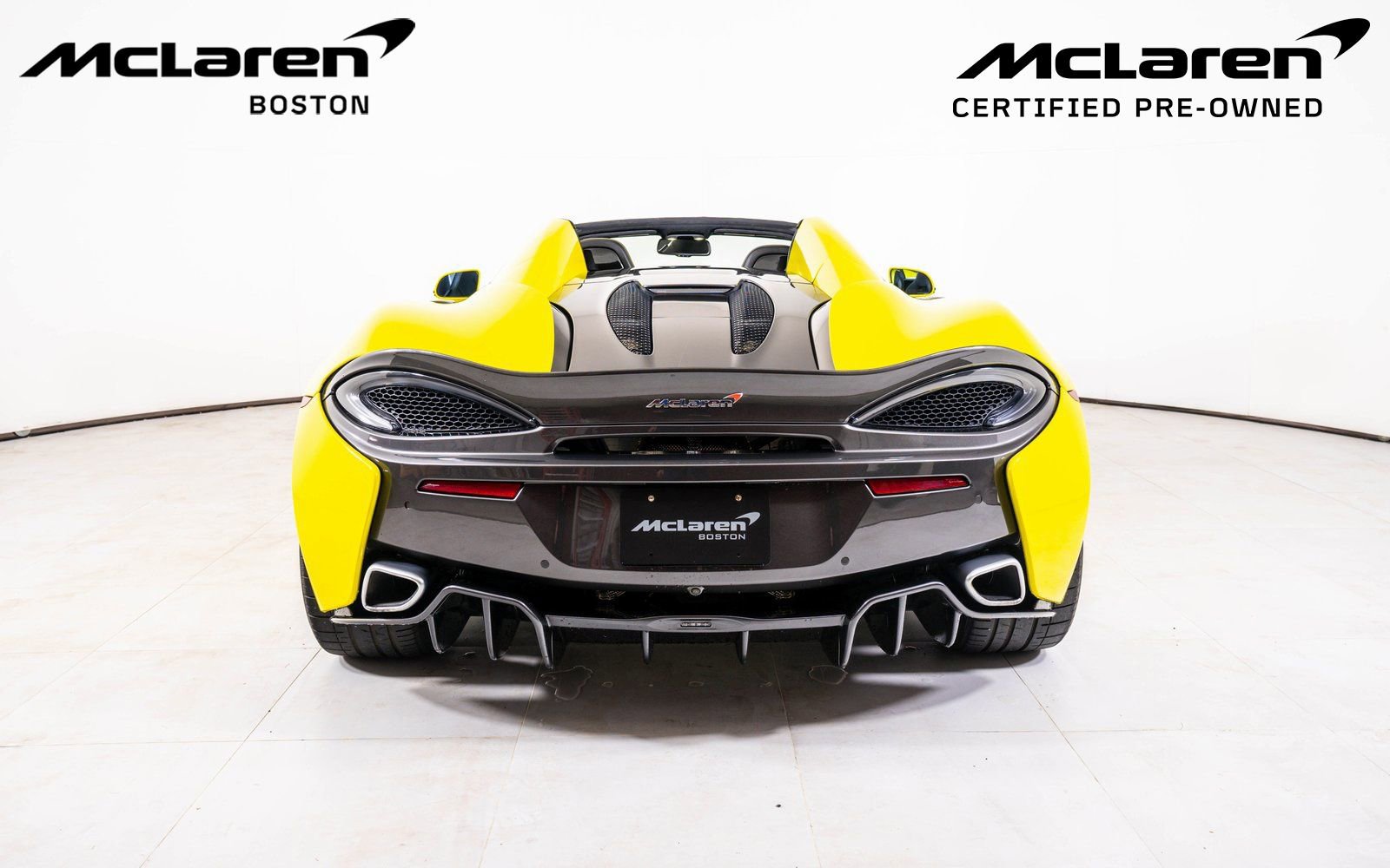 Used 2018 McLaren 570S Spider image 6