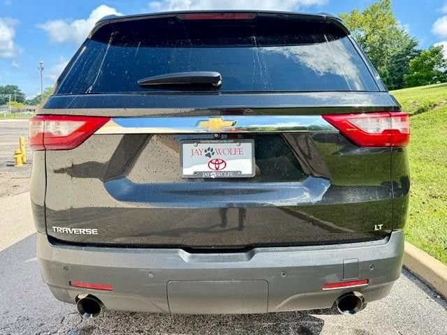 Used 2020 Chevrolet Traverse LT FWD image 5