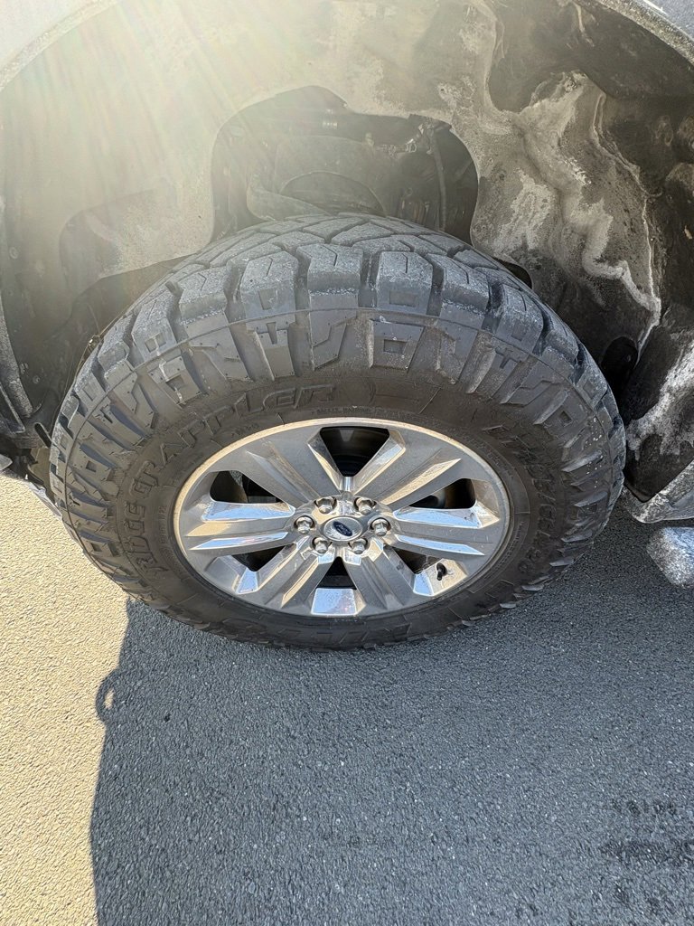 Used 2019 Ford F150 XLT image 9