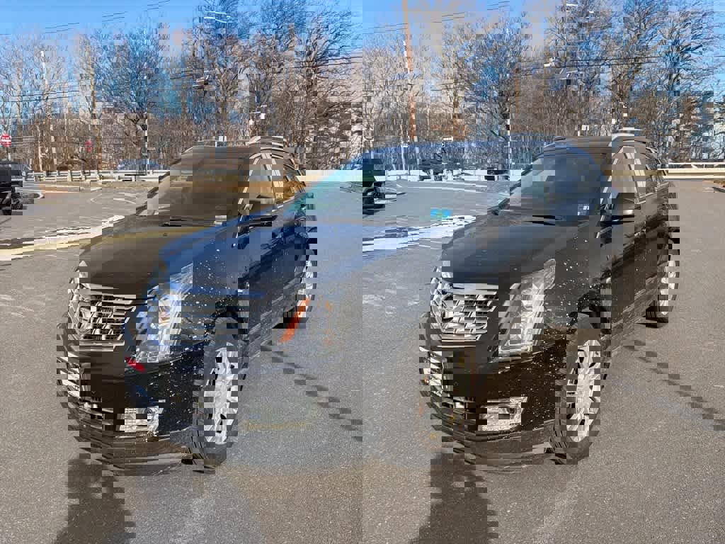 Used 2014 Cadillac SRX Luxury image 3