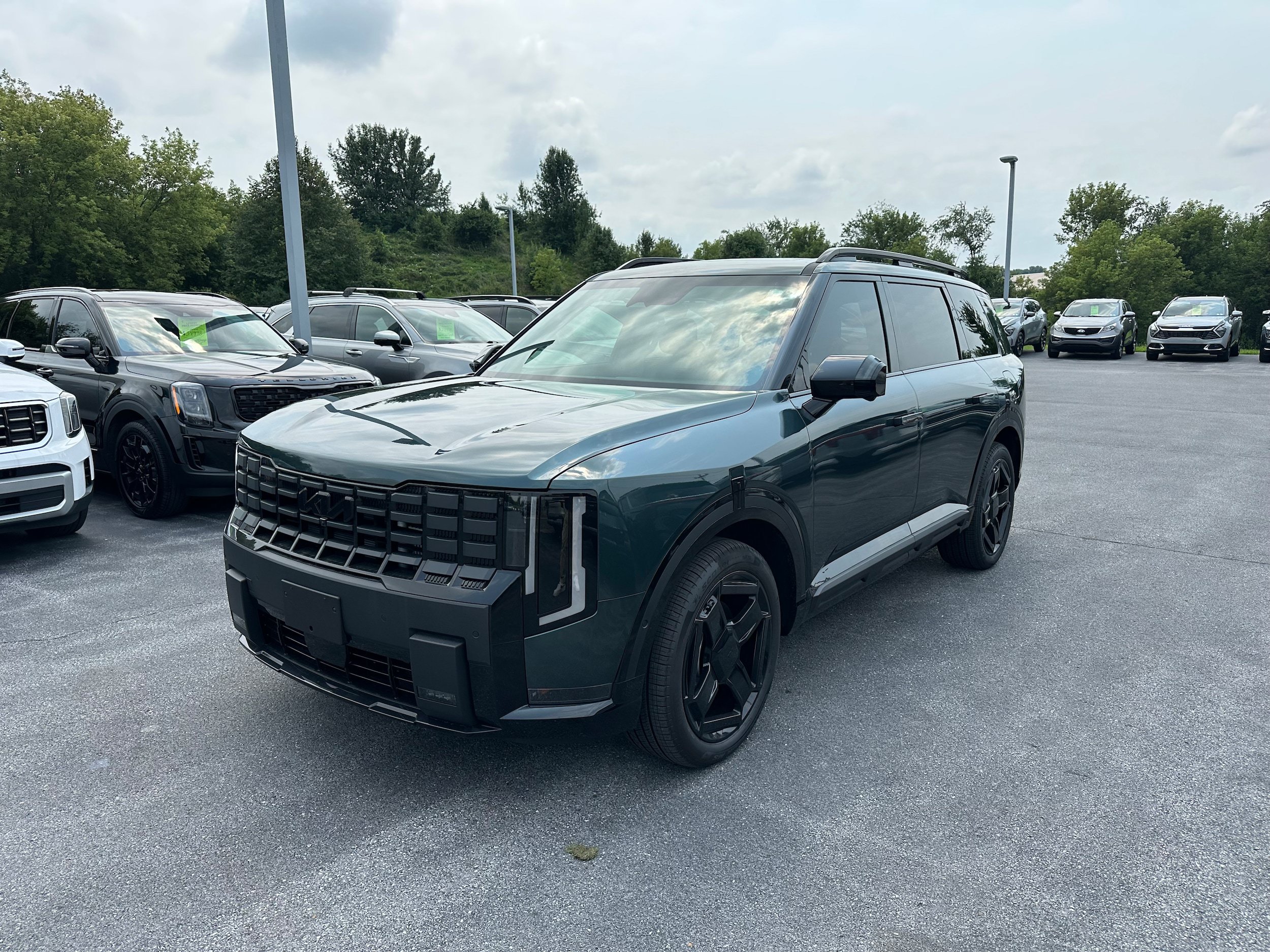 New 2027 Kia Telluride SX X-Line w/ Towing Package