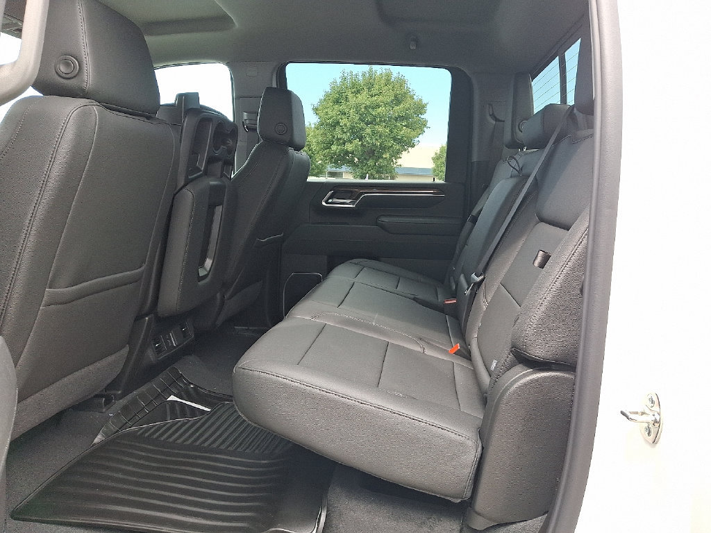 New 2026 Chevrolet Silverado 2500 LT w/ Z71 Chrome Sport Edition AWD/4WD image 5