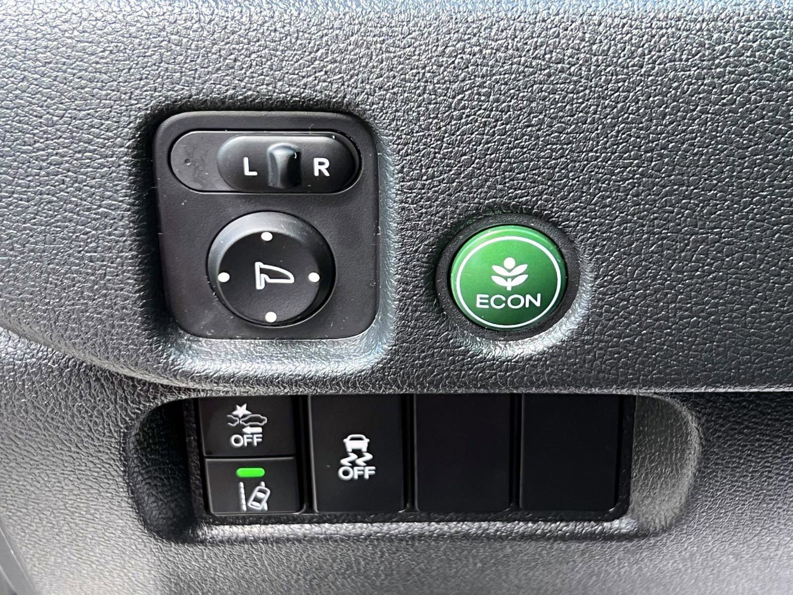 Certified 2022 Honda Pilot TrailSport image 21