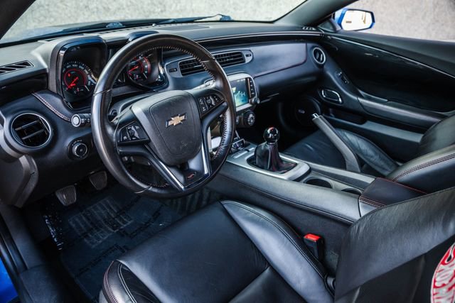 Used 2013 Chevrolet Camaro SS w/ Hot Wheels Special Edition image 2