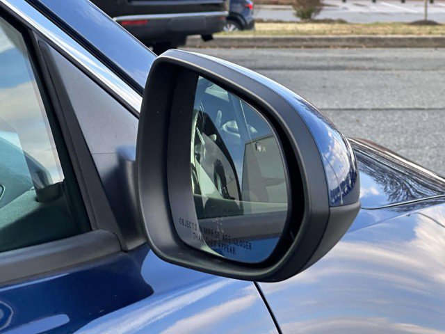 Used 2020 Buick Encore GX Select image 6