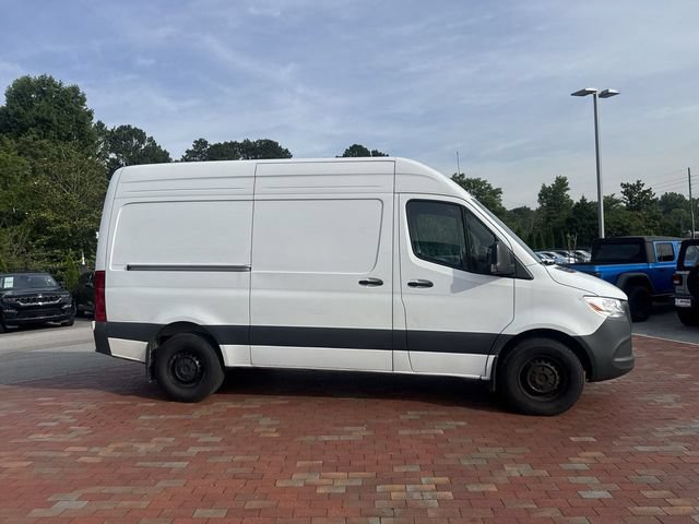 Used 2025 Mercedes-Benz Sprinter 2500 image 16