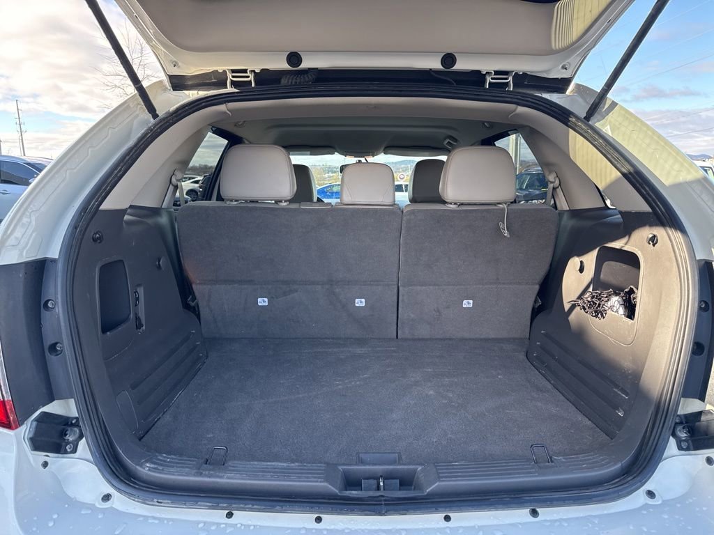 Used 2013 Ford Edge SEL image 28