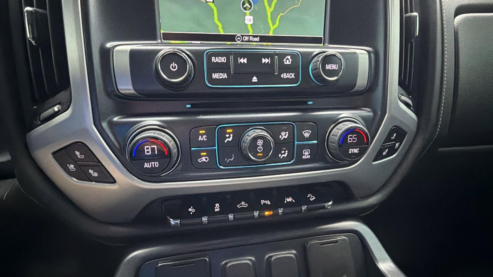 Used 2018 GMC Sierra 1500 SLT AWD/4WD image 30