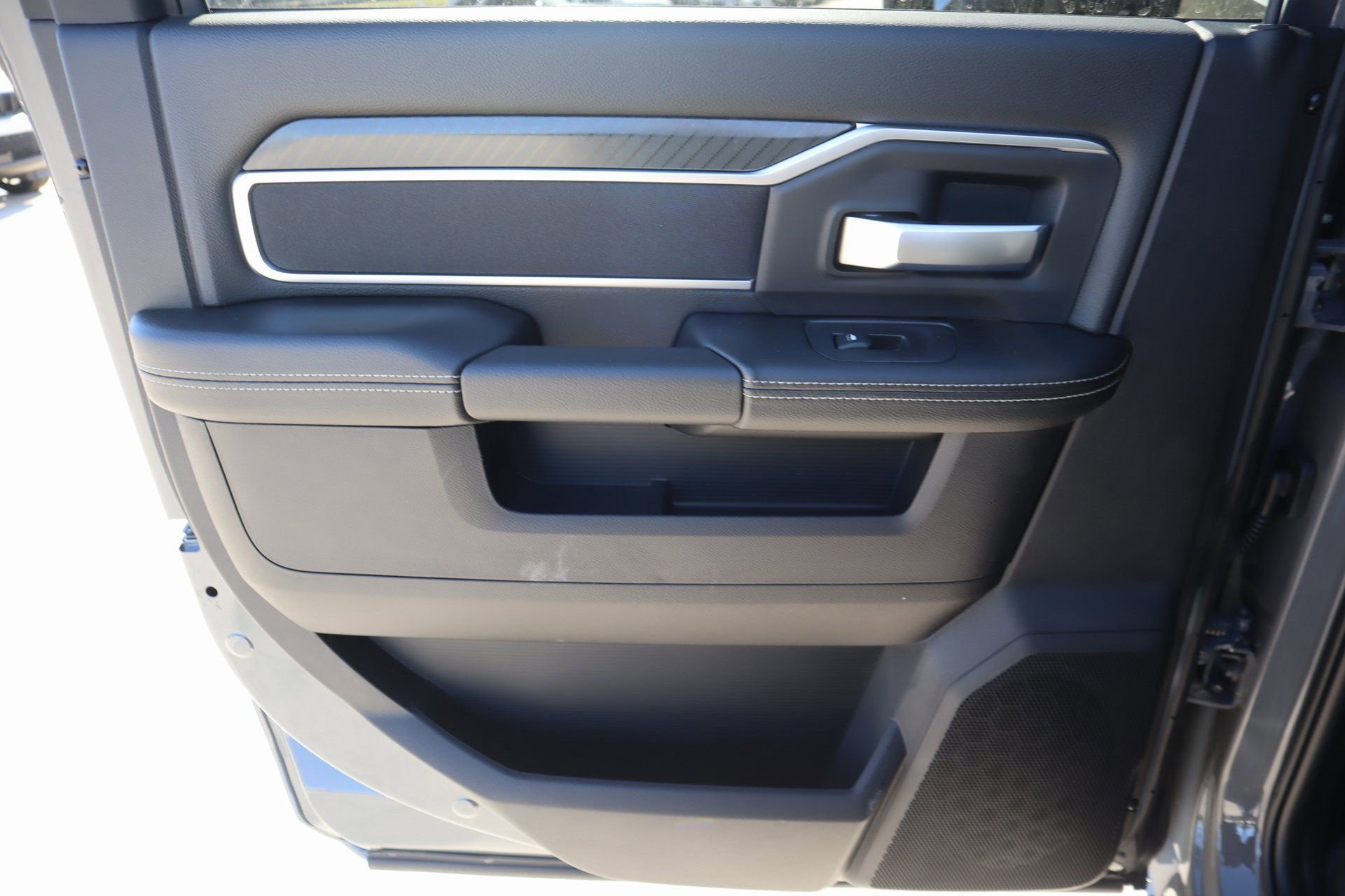 New 2026 RAM 2500 Big Horn image 18