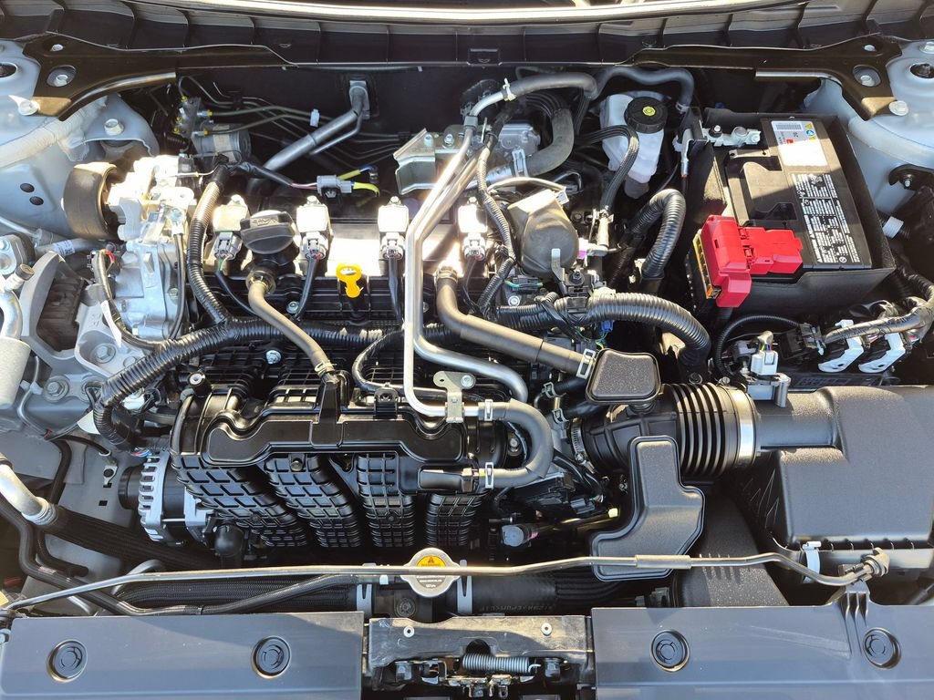 Used 2025 Nissan Altima 2.5 SV FWD image 34