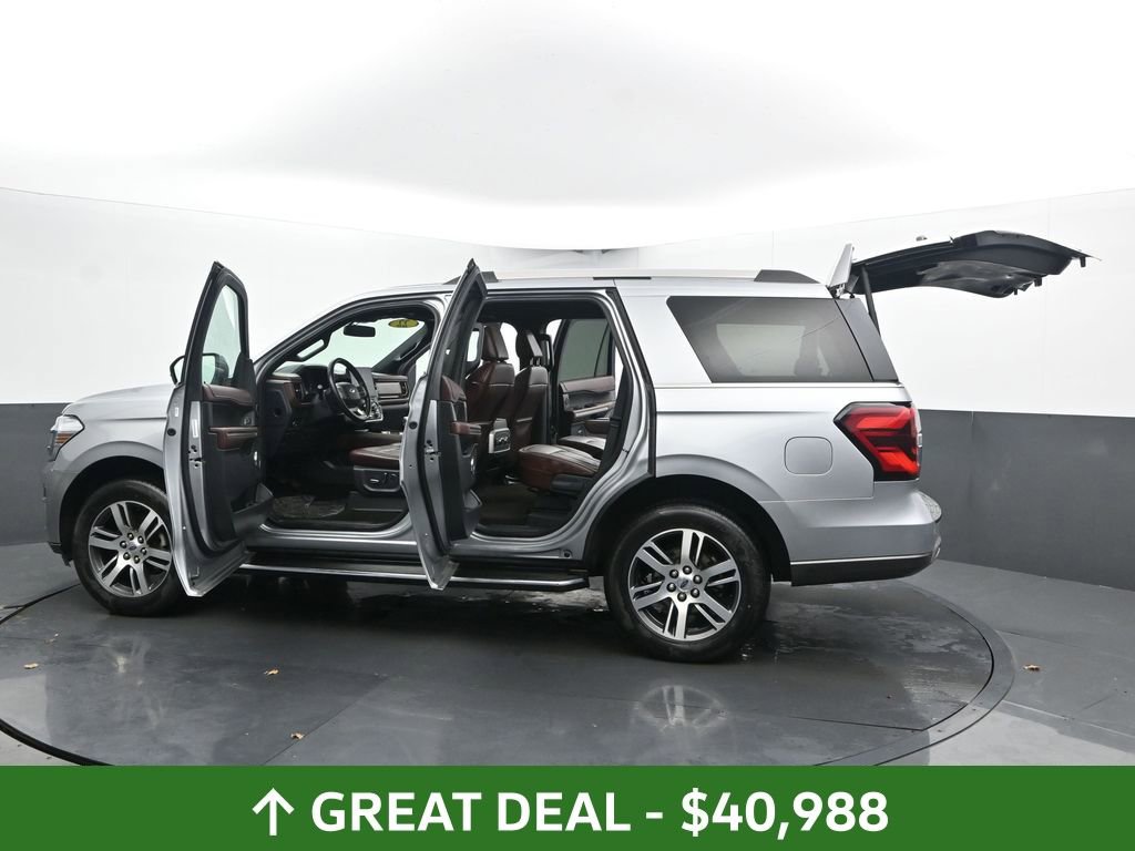 Used 2022 Ford Expedition Limited image 61