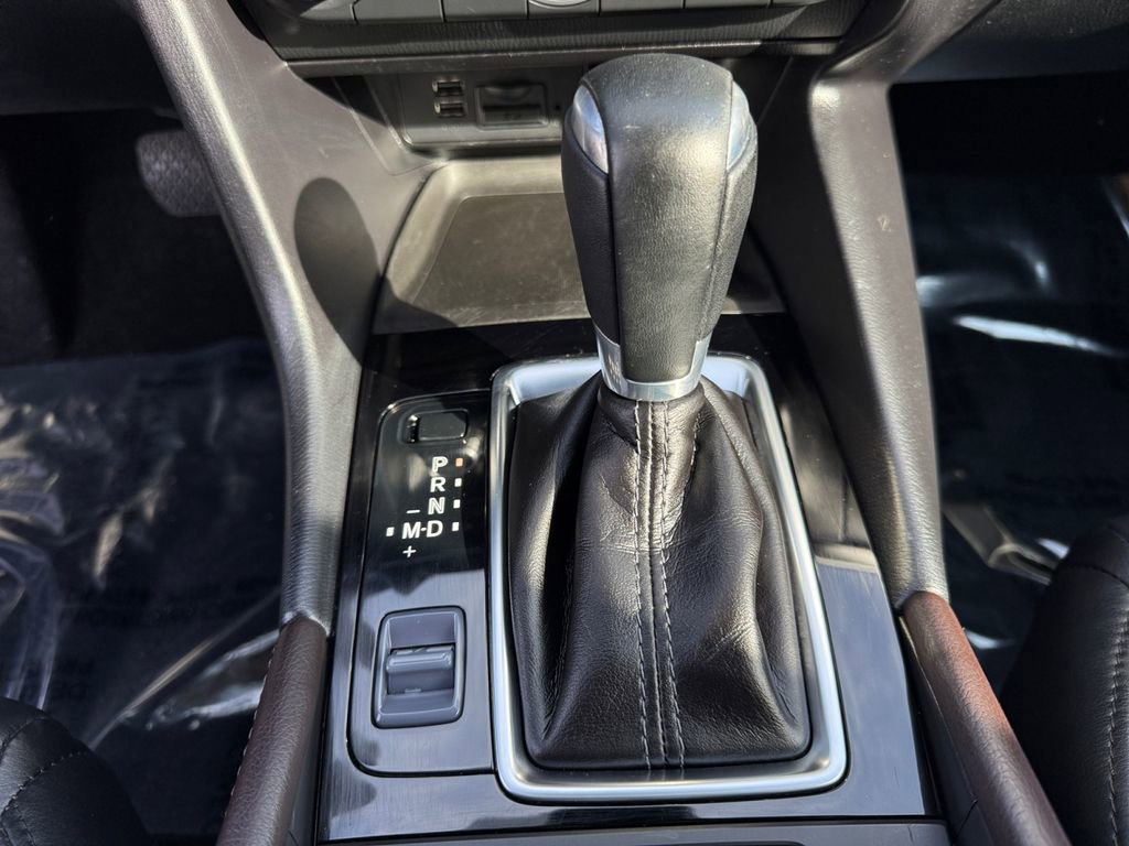 Used 2018 MAZDA MAZDA3 Touring image 18