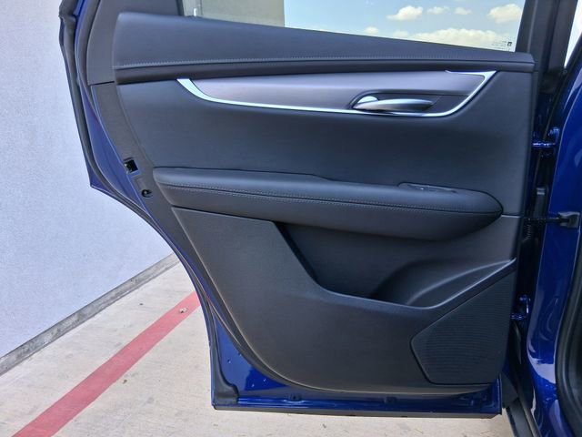 New 2026 Cadillac XT5 Luxury image 20