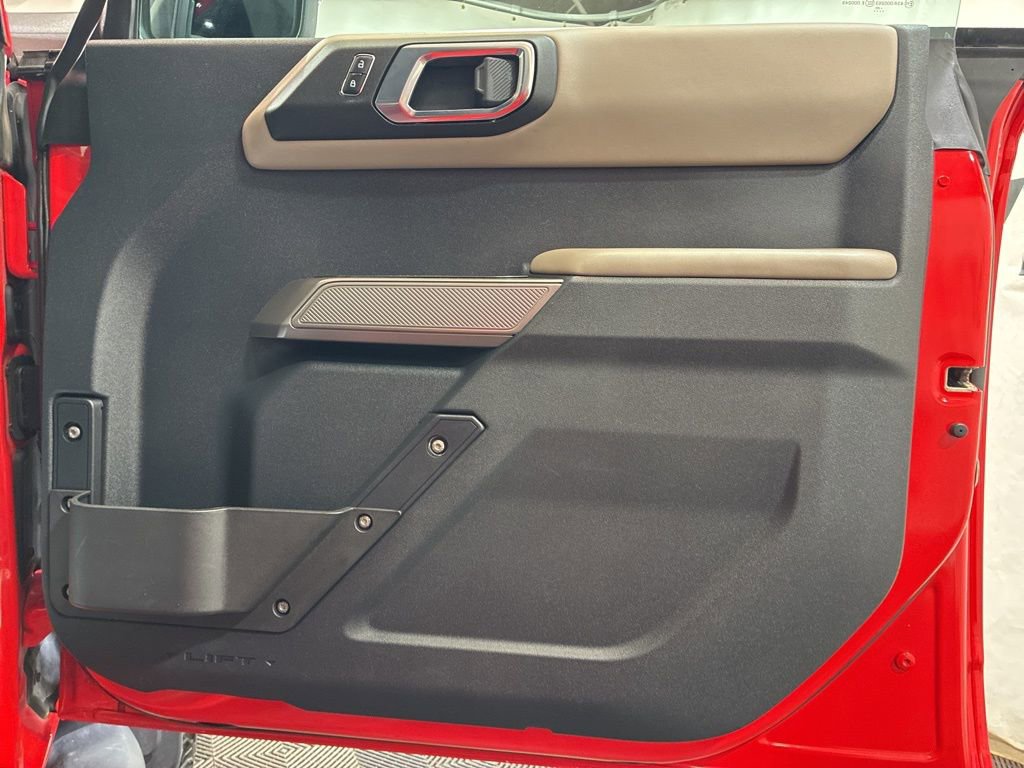 Used 2022 Ford Bronco Wildtrak AWD/4WD image 11