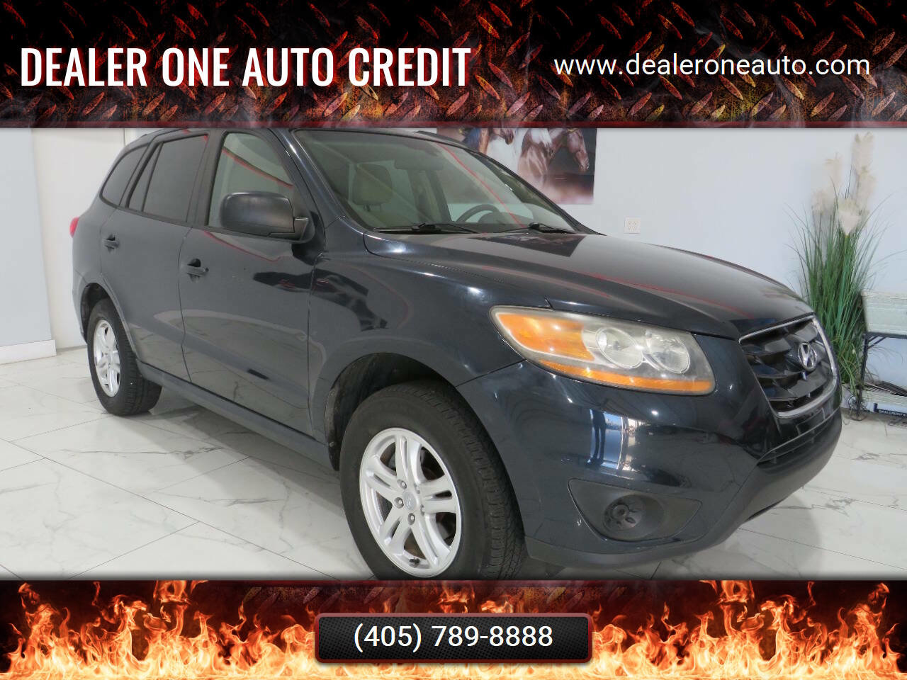Used 2011 Hyundai Santa Fe GLS FWD image 1