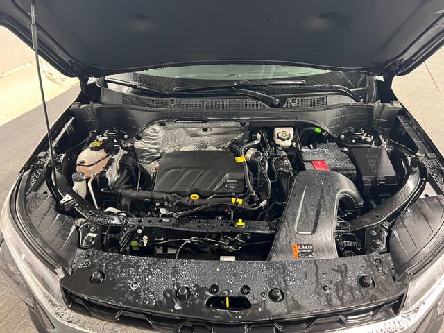 Used 2025 Chevrolet Trax LT w/ LT Convenience Package image 25