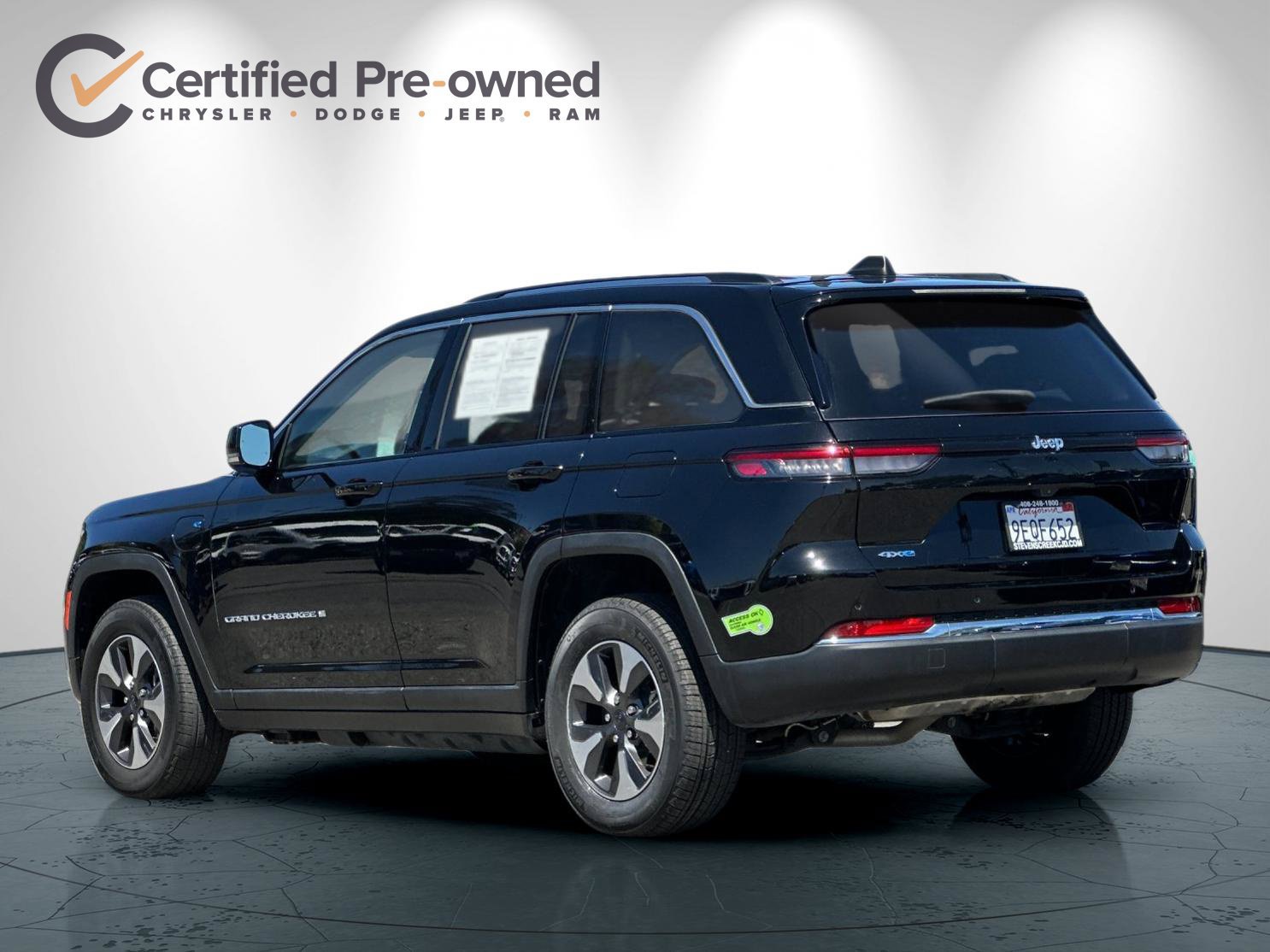 Used 2022 Jeep Grand Cherokee Limited 4xe AWD/4WD image 4