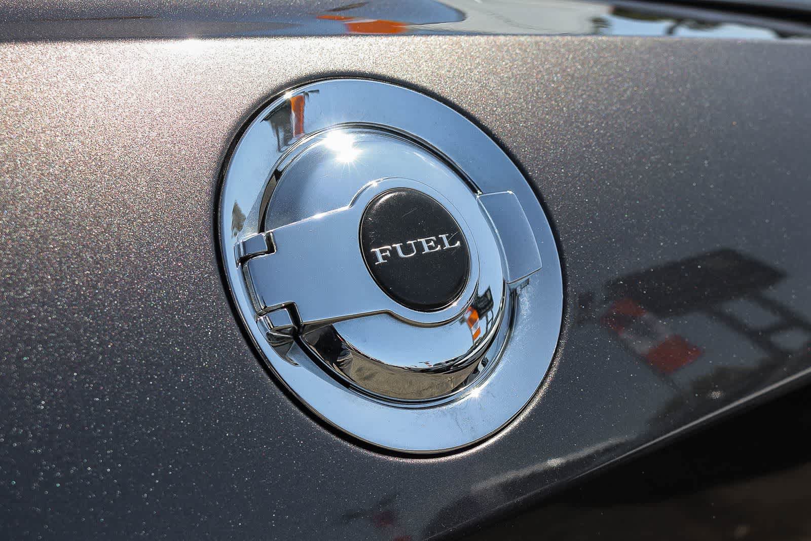 Used 2022 Dodge Challenger SXT RWD image 25
