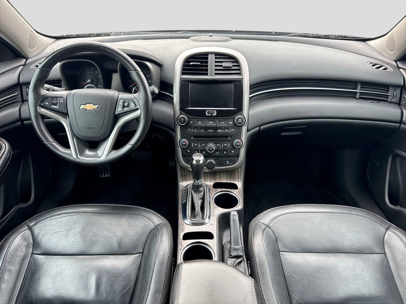 Used 2015 Chevrolet Malibu LT w/ Leather Package FWD image 14