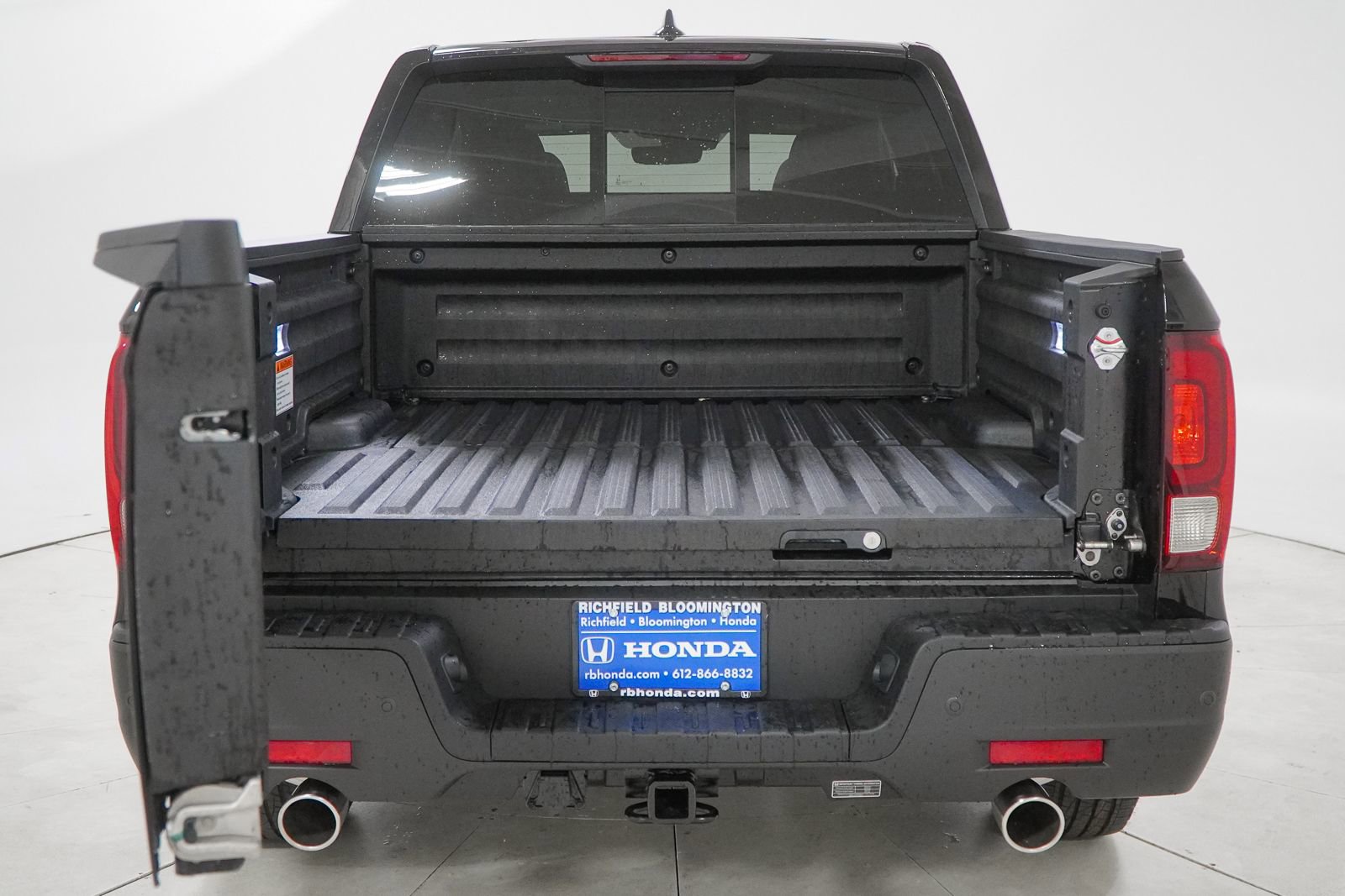 New 2026 Honda Ridgeline Black Edition image 12