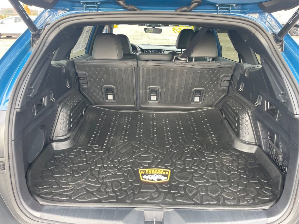 Used 2024 Subaru Outback Wilderness image 18