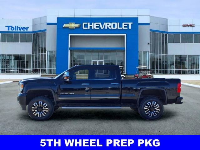 Used 2019 GMC Sierra 2500 Denali w/ Duramax Plus Package image 4