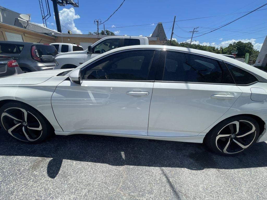 Used 2018 Honda Accord LX image 12