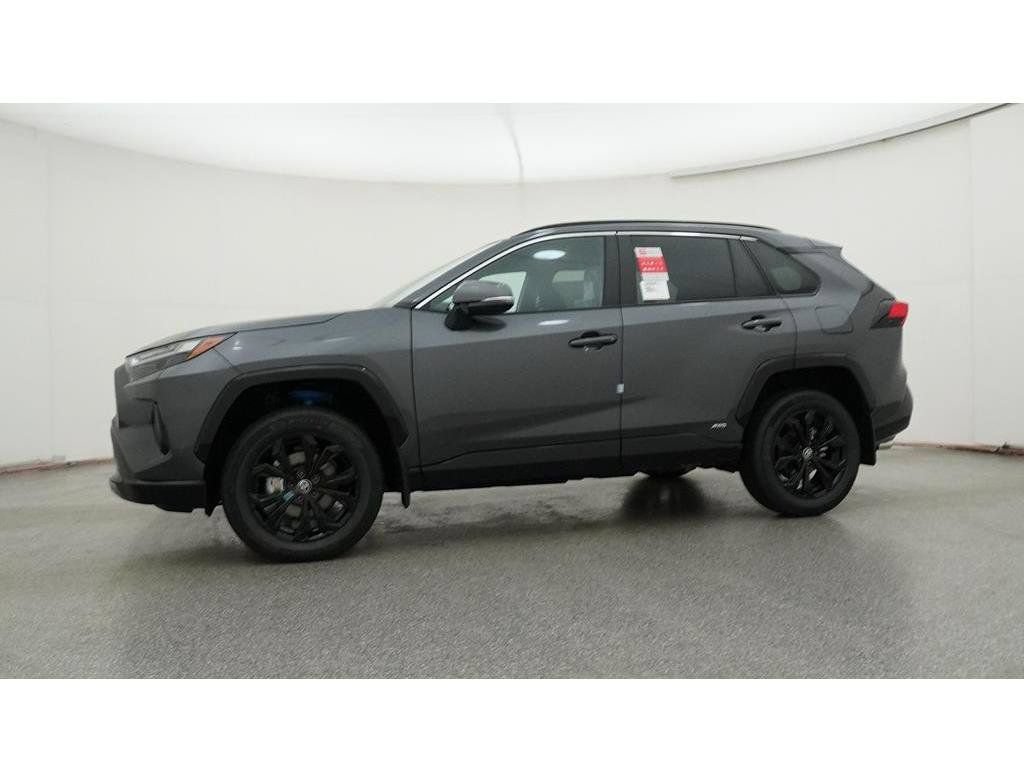 Used 2024 Toyota RAV4 SE AWD/4WD image 24