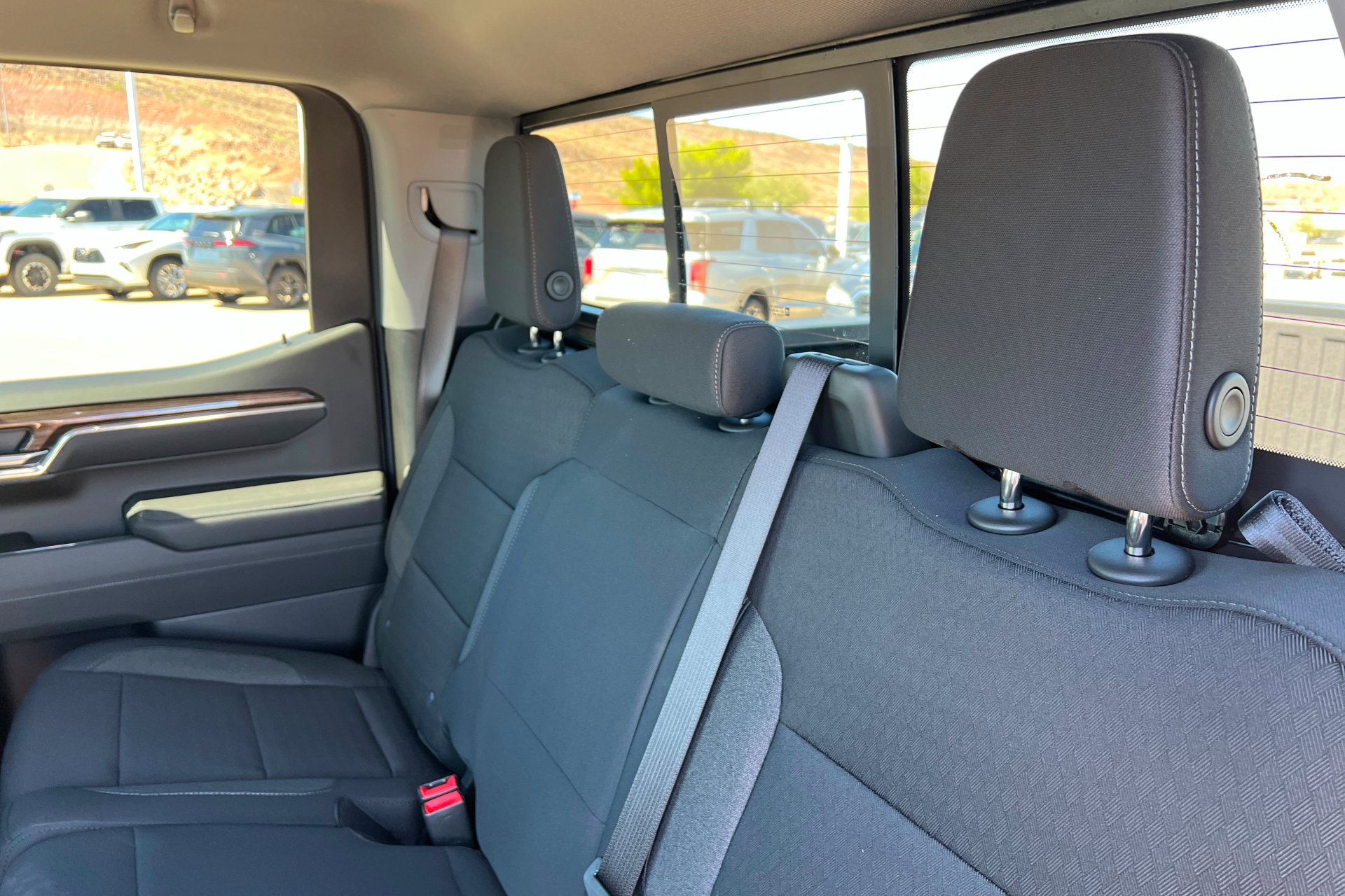 New 2026 Chevrolet Silverado 1500 LT w/ Z71 Off-Road Package AWD/4WD image 21