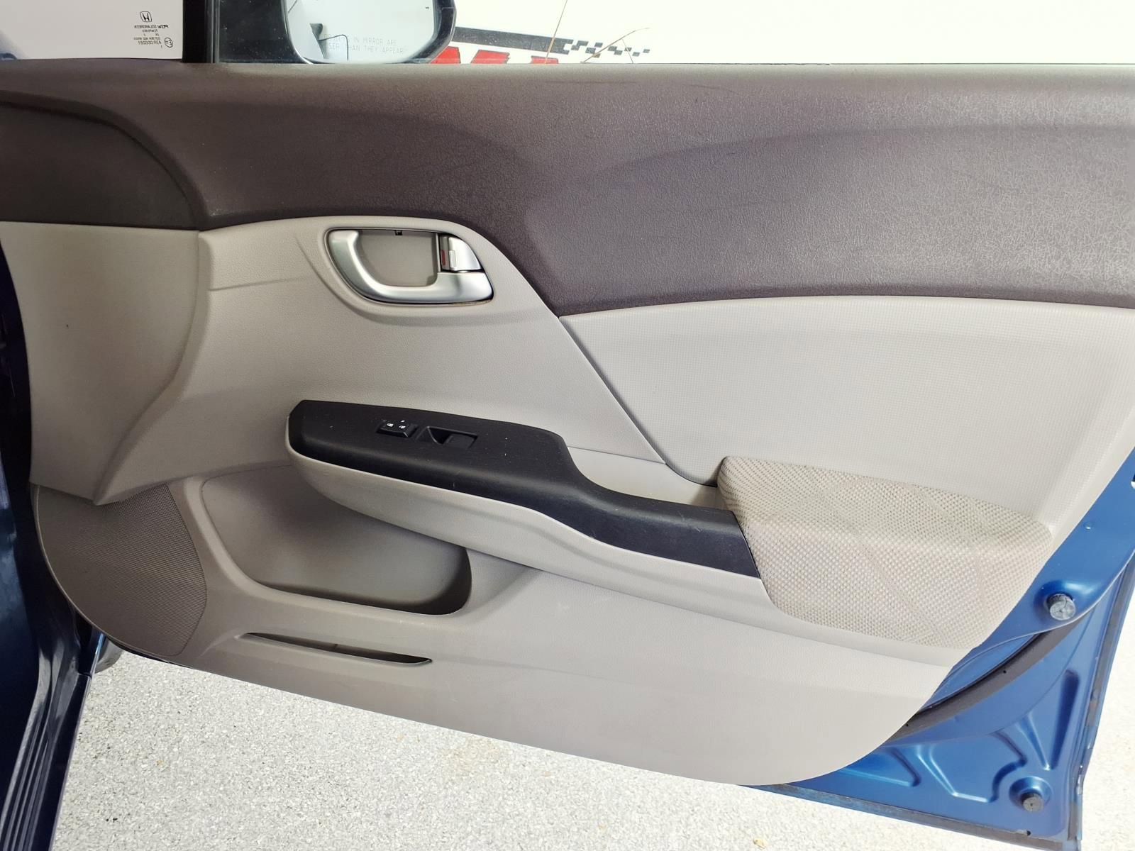 Used 2012 Honda Civic EX image 9