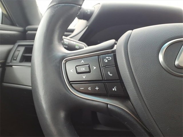 Used 2022 Lexus ES 350 w/ Premium Package image 16