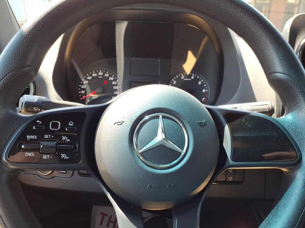 Used 2020 Mercedes-Benz Sprinter 2500 image 24