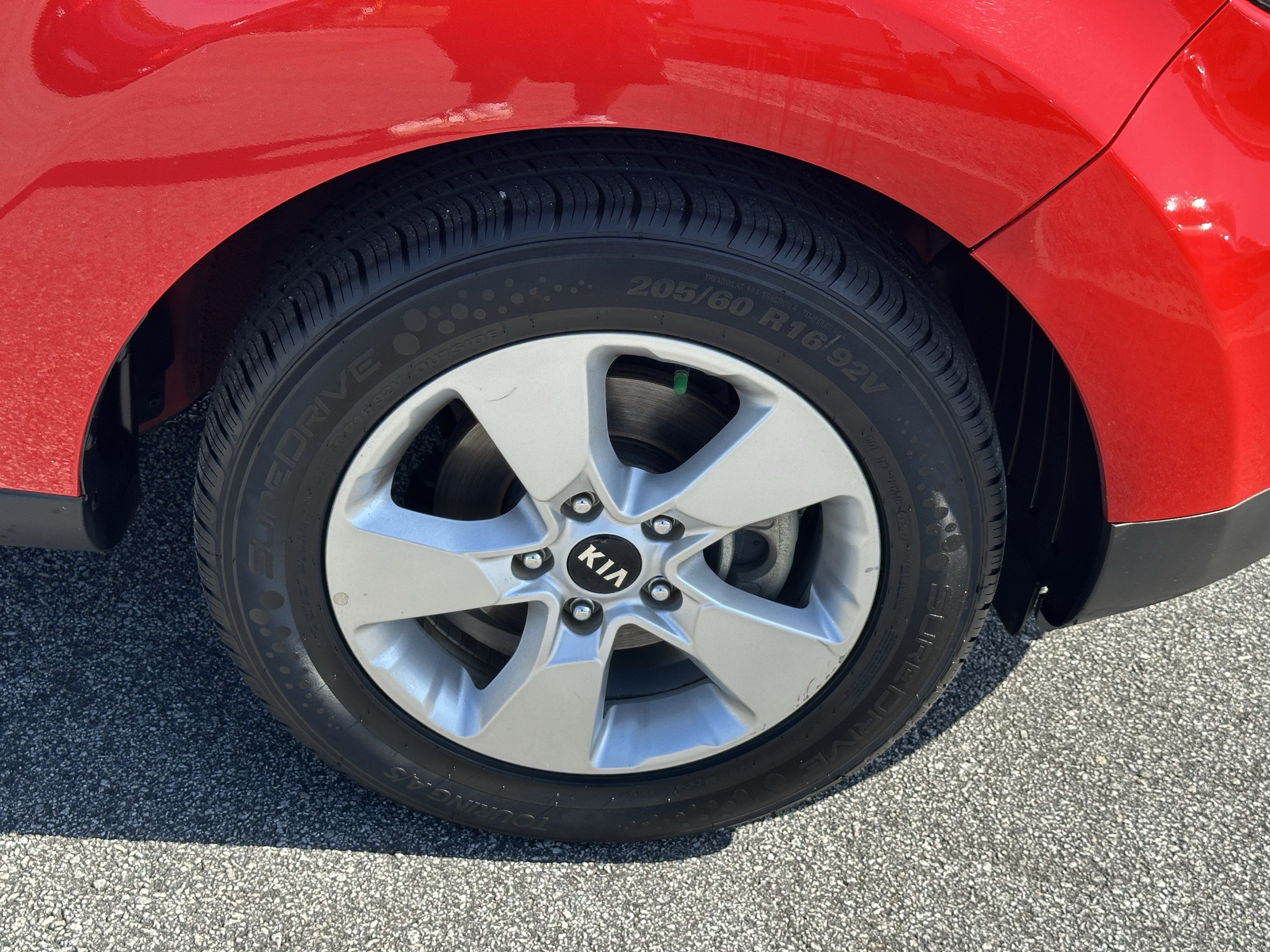 Used 2019 Kia Soul FWD image 13