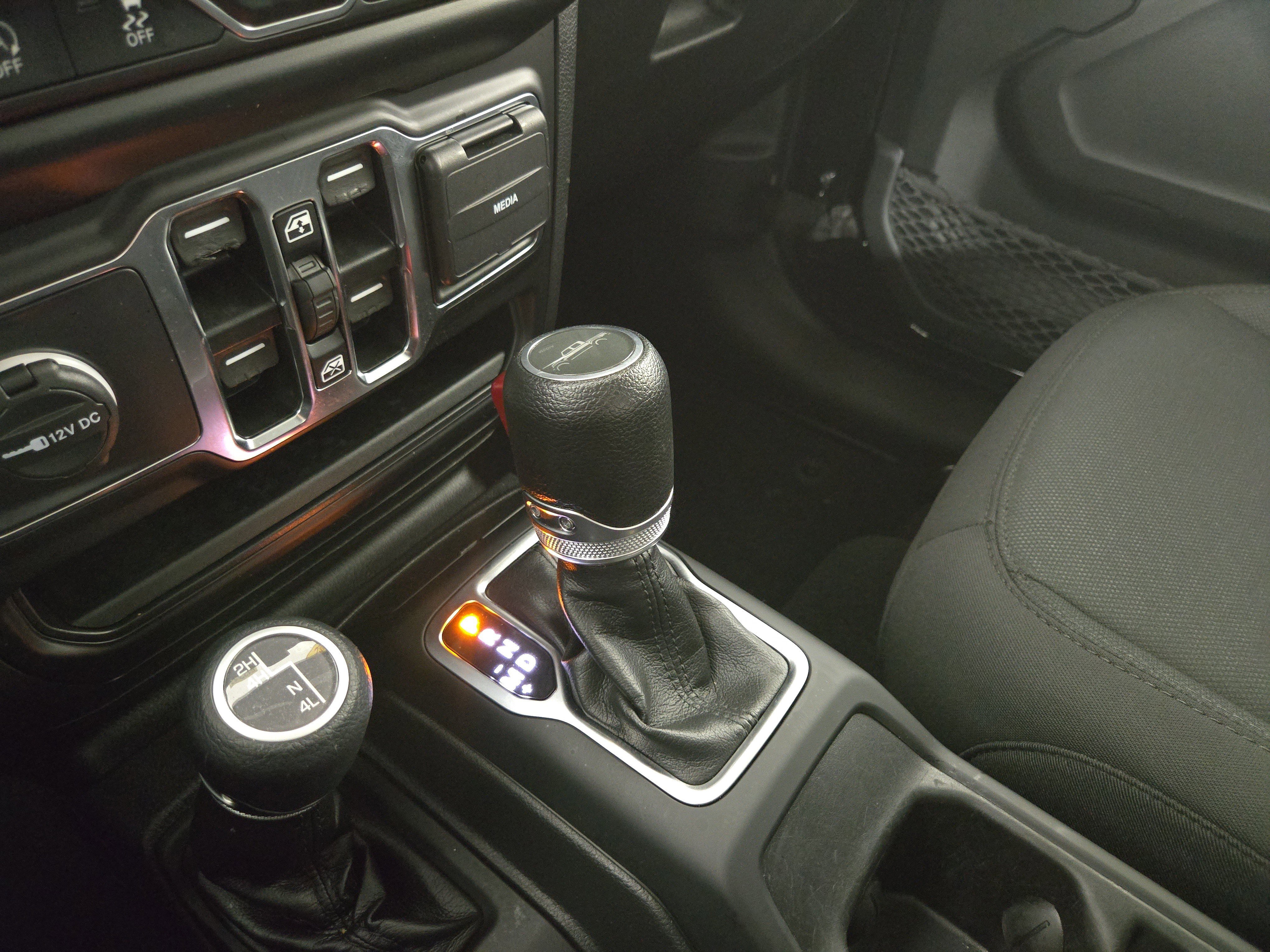 Certified 2022 Jeep Gladiator Sport image 24