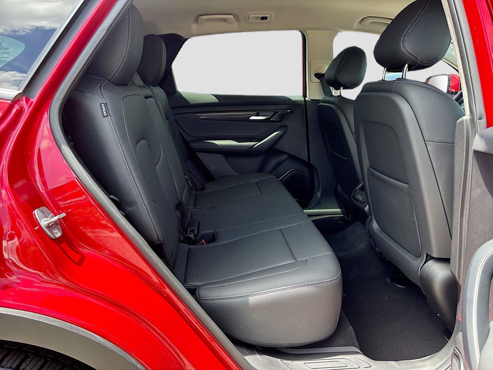 New 2025 VinFast VF 8 Eco AWD/4WD image 26