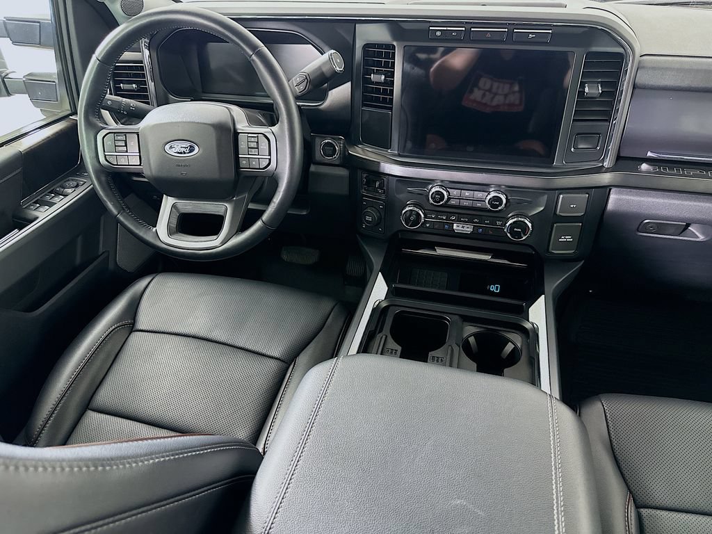 Used 2024 Ford F350 Lariat AWD/4WD image 17