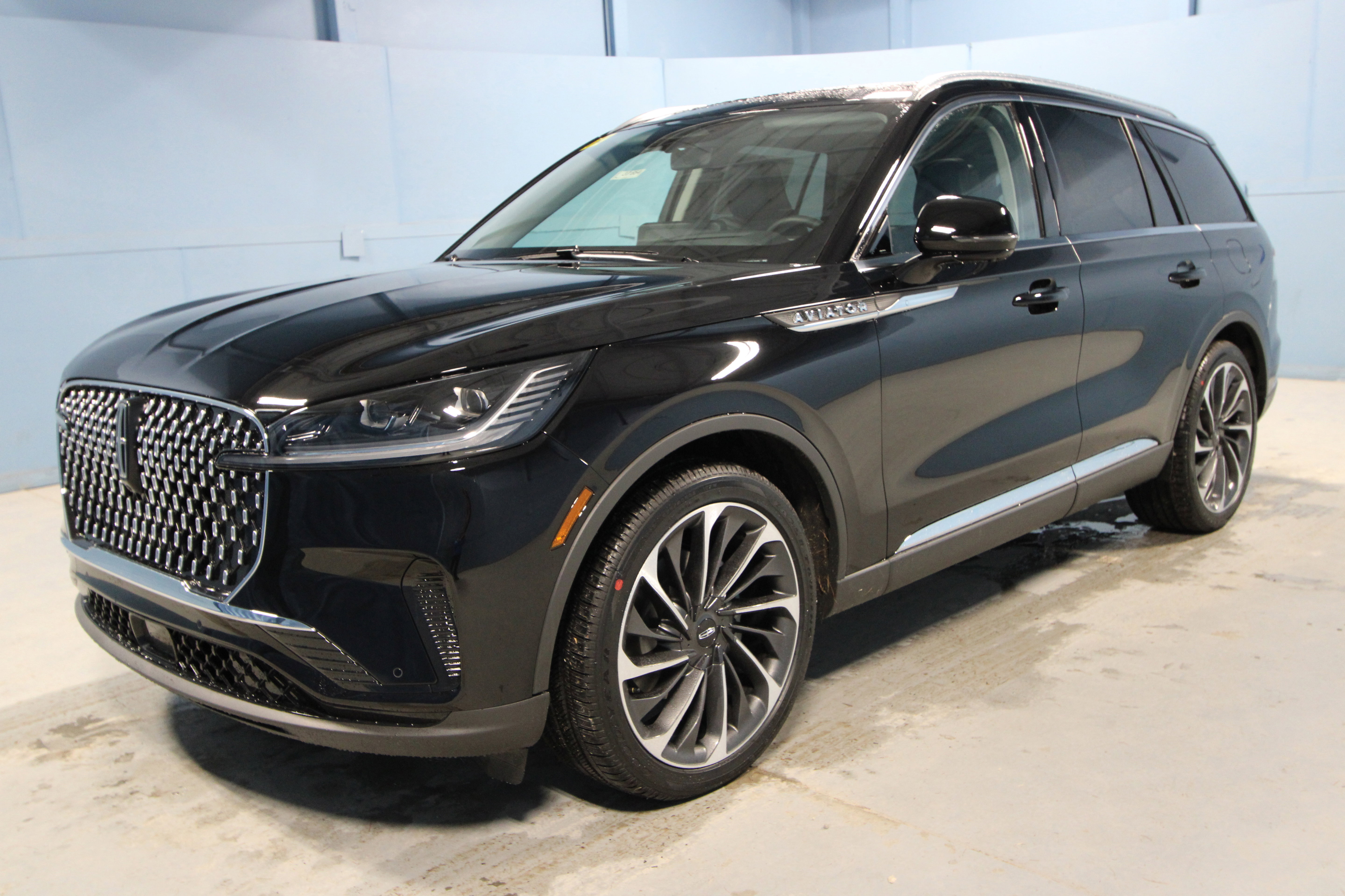 New 2026 Lincoln Aviator Reserve image 26